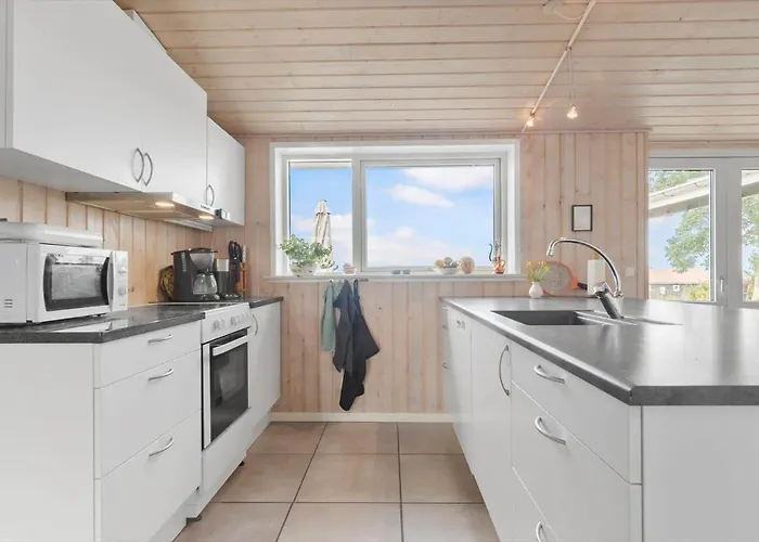 8813-glesborg-ravnsagervej-4 Nyaraló *