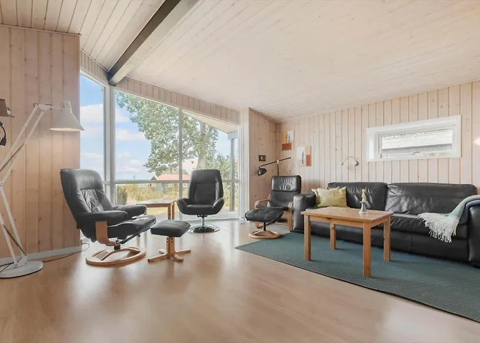 8813-glesborg-ravnsagervej-4 * Glesborg